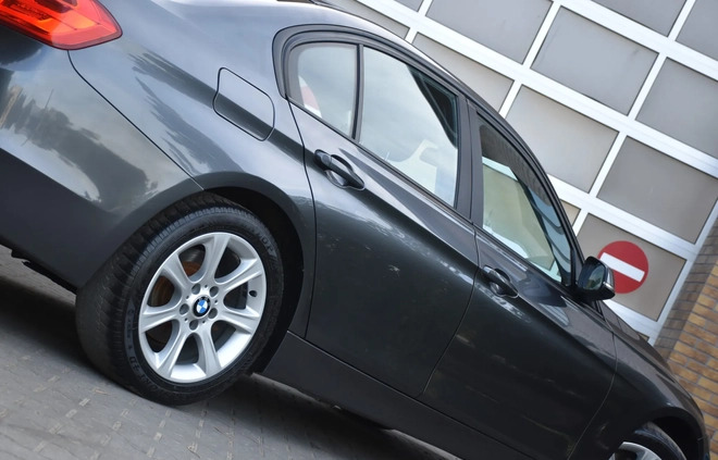 BMW Seria 3 cena 39999 przebieg: 224082, rok produkcji 2012 z Pakość małe 781